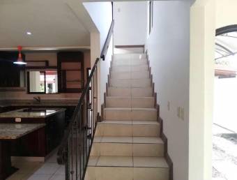 Casa en Venta en El Coyol, Alajuela. RAH 23-1085