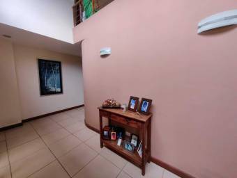 Casa en Venta en La Guácima, Alajuela. RAH 23-277