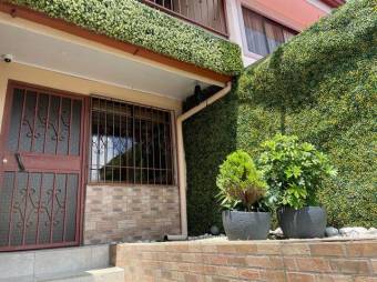 Moderna y Acogedora casa en Desamparados en Venta. CG-23-1710