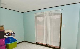 Hermosa casa familiar en Curridabat Sánchez en Venta. CG-23-1958