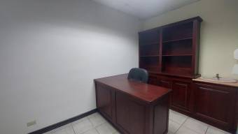 Excelente Local Comercial con Apartamentos en Tres Ríos en Venta. CG-23-672, ₡ 120,000,000, 3, Cartago, La Unión