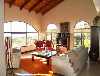 Espectacular y Acogedora casa San Ramon en Venta. CG-23-1883