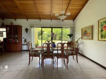 MLS-23-645 VENTA CASA ESCAZU SAN JOSE