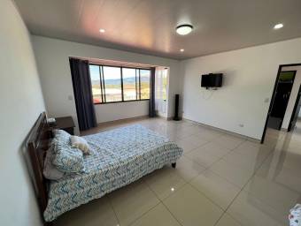 Casa en Venta en Poás, Alajuela. RAH 23-2000