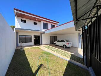 Casa en Venta en Poás, Alajuela. RAH 23-2000