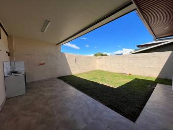 Casa en Venta en Poás, Alajuela. RAH 23-2000