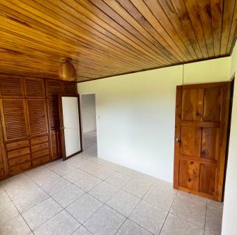 Casa en Venta en Desamparados, Alajuela. RAH 23-2312