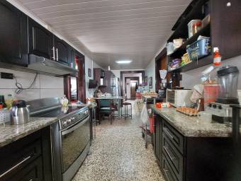 Bella y Acogedora casa en Rohrmoser en Venta. CG-23-2757