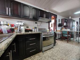 Bella y Acogedora casa en Rohrmoser en Venta. CG-23-2757