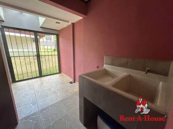 MLS-23-3168 VENTA CASA DESAMPARADOS SAN JOSE 