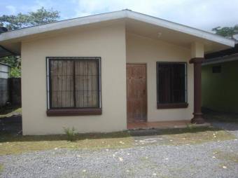Urbanismo de 9 casa totalmente alquiladas en Guapiles Centro en Venta. CG-23-2534