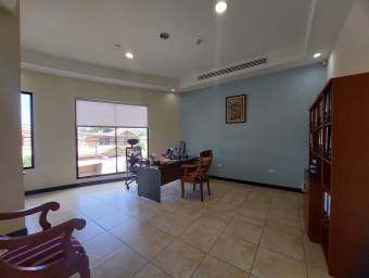 Local Comercial en el Centro de Rohrmoser en Venta. CG-23-2206, $ 1,250,000, 6, San José, San José