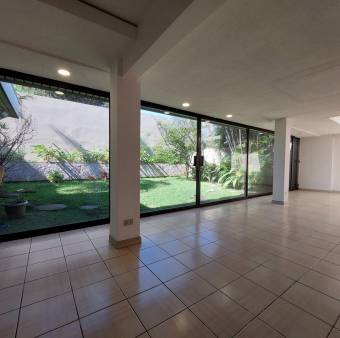 Espectacular y Bellísima casa en Rohrmoser en Venta. CG-23-794