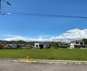 House for sale in Valle Verde condominium in La Guacima