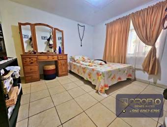 TWO HOUSES AND APARTMENT IN SANTA BARBARA, HEREDIA #40403an