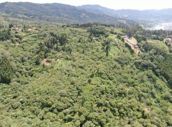 Venta de Finca en Tres Ríos de La Unión, Cartago. 