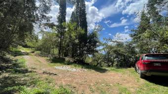 Venta de Finca en Tres Ríos de La Unión, Cartago. 