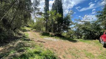 Venta de Finca en Tres Ríos de La Unión, Cartago. 