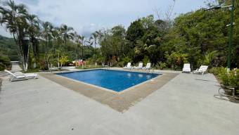 Venta de Casa en Jacó, Puntarenas. 