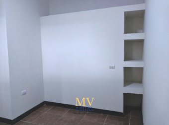 Venta de propiedad con 2 apartamentos