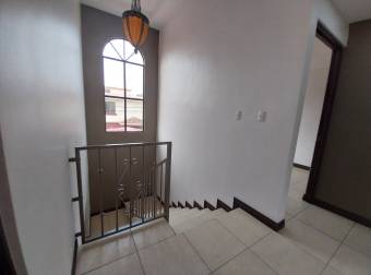 HOUSE FOR SALE IN CONDOMINIUM IN ALAJUELA