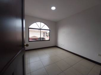 HOUSE FOR SALE IN CONDOMINIUM IN ALAJUELA