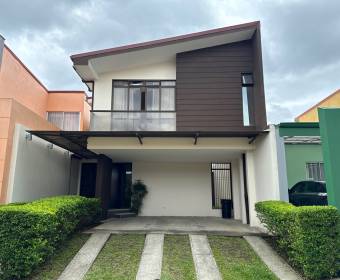 House for sale in condominium, San Jose Montes de Oca