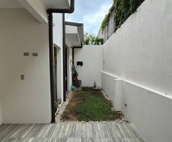 House for sale in condominium, San Jose Montes de Oca