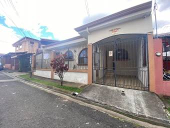 MLS-24-1704 VENTA CASA DESAMPARADOS SAN JOSE