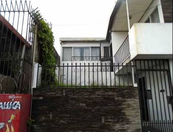 HEREDIA CENTRO VENDO PROPIEDAD CON CASA GRANDE