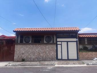 MLS-24-1703 VENTA CASA MORAVIA SAN JOSE 