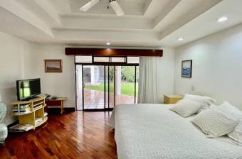 CityMax Costa Rica Vende Hermosa Casa en Bosques de Lindora 