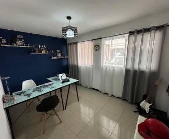 Casa a la venta en condominio - San Pablo de Heredia 