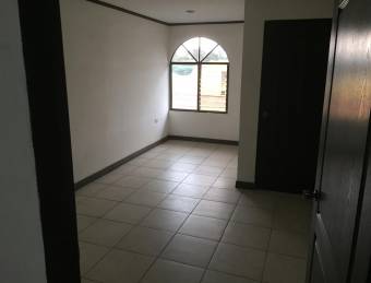 EDIFICIO EN ALQUILER Y/O VENTA EN ROHRMOSER