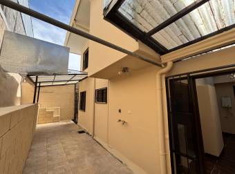 Casa con Apartamento en san Vicente, Moravia, San Jose