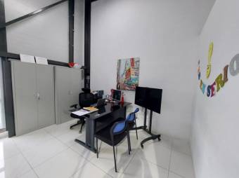 Se vende espaciosa bodega con espacios para oficina en san Rafael de Alajuela 25-111 Se vende espaciosa bodega con espacios para oficina en san Rafael de Alajuela 25-111