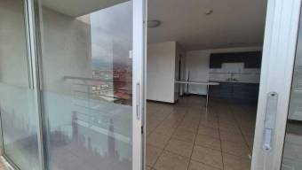 Se alquila moderno apartamento en Hatillo San José 25-1750
