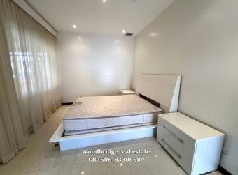 Apartamento alquiler Escazu San Rafael amueblado $1.900 / 2 dormitorios