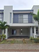 MODERN 2-STORY HOUSE FOR SALE IN SANTA ANA CONDOMINIUM, BRAZIL