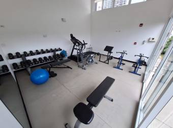 FURNISHED APARTMENT FOR SALE IN TORRE SANTA ANA CENTRO FURNISHED APARTMENT FOR SALE IN TORRE SANTA ANA CENTRO