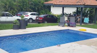 Venta lote en Condominio Valle Escondido. San Pablo Turrubares. Excelente Entorno.