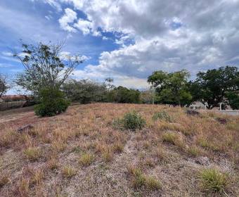 Lot for sale in the Villas del Arroyo Eco-Residential Complex in Las Vueltas de La Guacima.