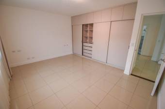 ESCAZU GUACHIPELIN VENDO CASA $275.000