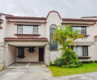 ESCAZU GUACHIPELIN VENDO CASA $275.000