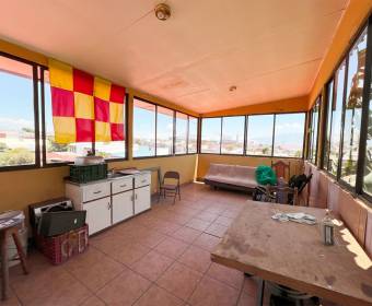 House for sale in open residential located in Heredia.