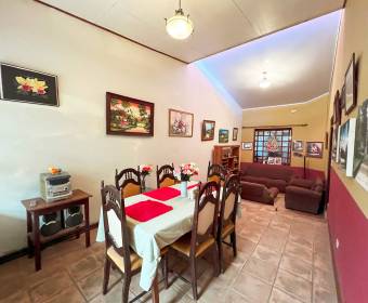 House for sale in open residential located in Heredia.