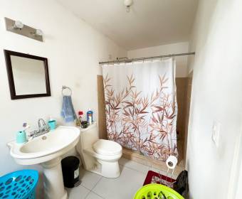 Beautiful second-floor apartment for sale located in a condominium in San Francisco, Heredia. Beautiful second-floor apartment for sale located in a condominium in San Francisco, Heredia.