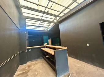 ALQUILER DE LOCAL COMERCIAL, SAN PEDRO, UCR, CALLE DE LA AMARGURA  