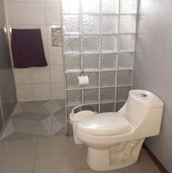 La Casa Perfecta Para Tu Familia Espera Por Ti. La Casa Perfecta Para Tu Familia Espera Por Ti.