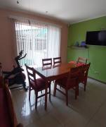 La Casa Perfecta Para Tu Familia Espera Por Ti. La Casa Perfecta Para Tu Familia Espera Por Ti.